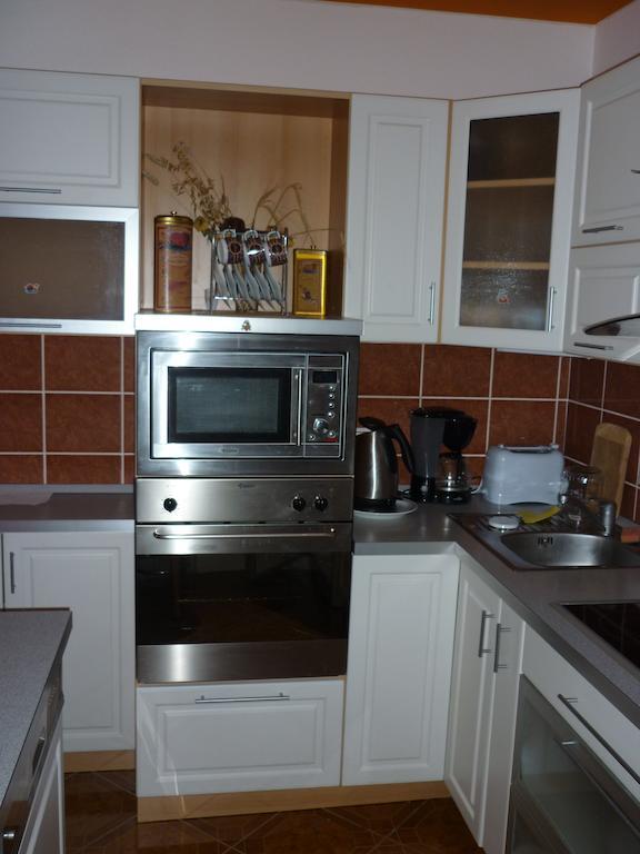Nueva Fiesta Apartment Marianske Lazne Ruang foto